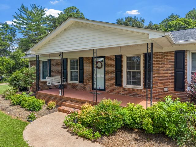 823 Wilkinsville Highway, Gaffney, SC 29340