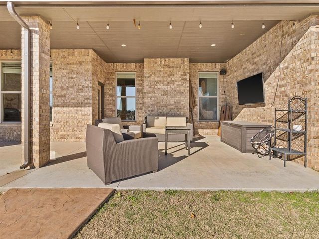 5116 Edmond Rd. NW, Piedmont, OK 73078