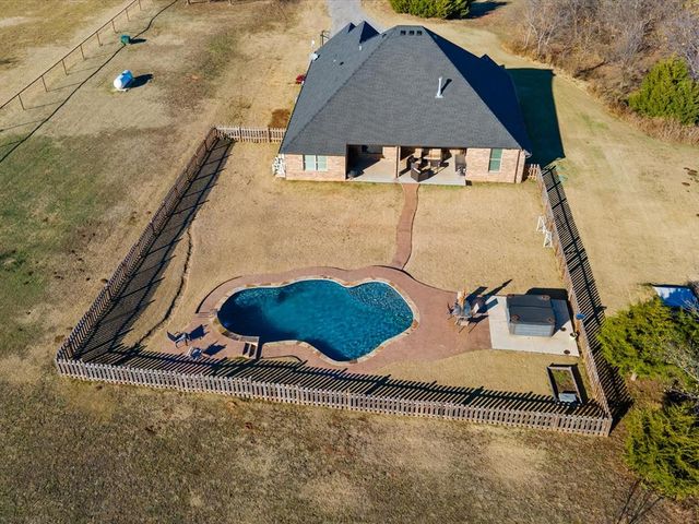 5116 Edmond Rd. NW, Piedmont, OK 73078