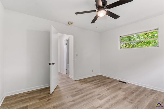 1432 Duncan Avenue, Perry, GA 31069