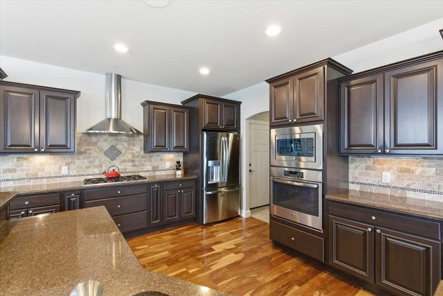 3403 Whistling Wind Way, Sun Prairie, WI 53590