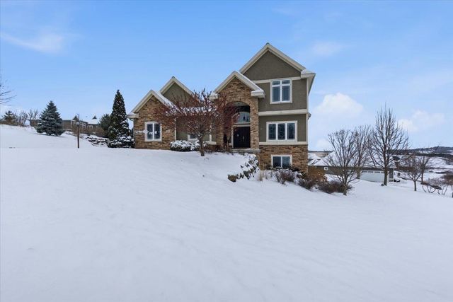 3403 Whistling Wind Way, Sun Prairie, WI 53590