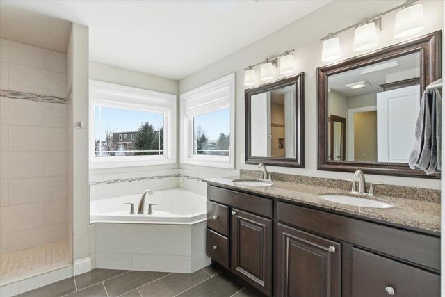 3403 Whistling Wind Way, Sun Prairie, WI 53590