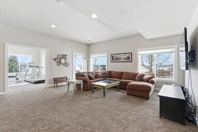 3403 Whistling Wind Way, Sun Prairie, WI 53590