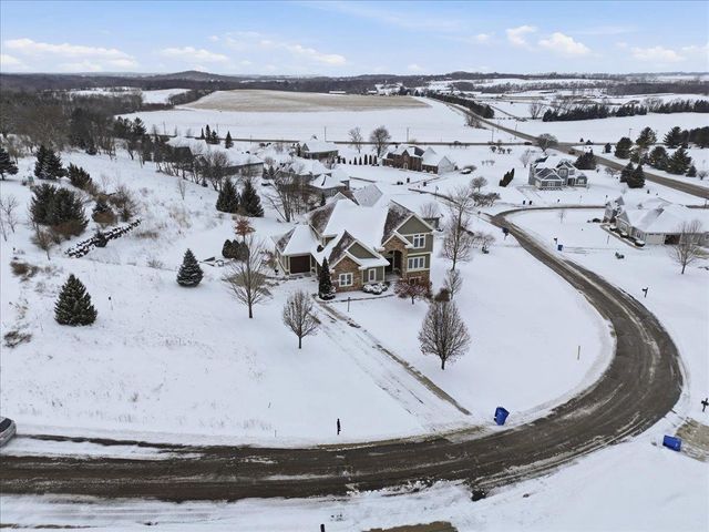 3403 Whistling Wind Way, Sun Prairie, WI 53590