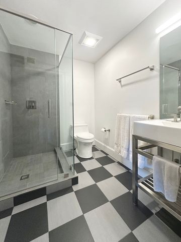 17 Gloucester St 5, Boston, MA 02115