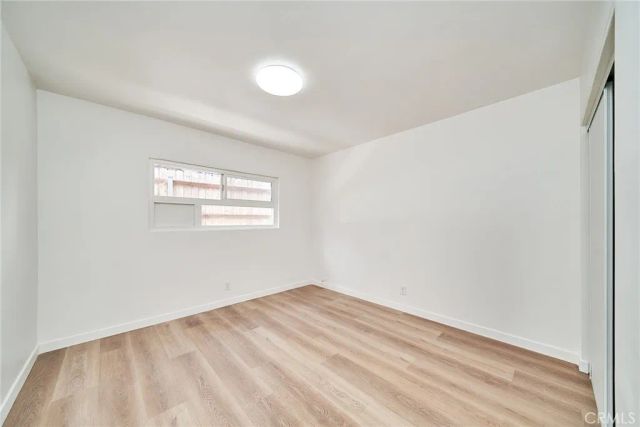 1103 S Hobart Boulevard, Los Angeles, CA 90006