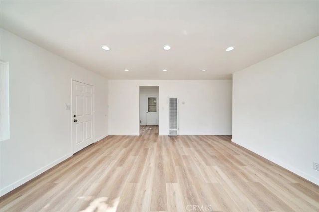 1103 S Hobart Boulevard, Los Angeles, CA 90006