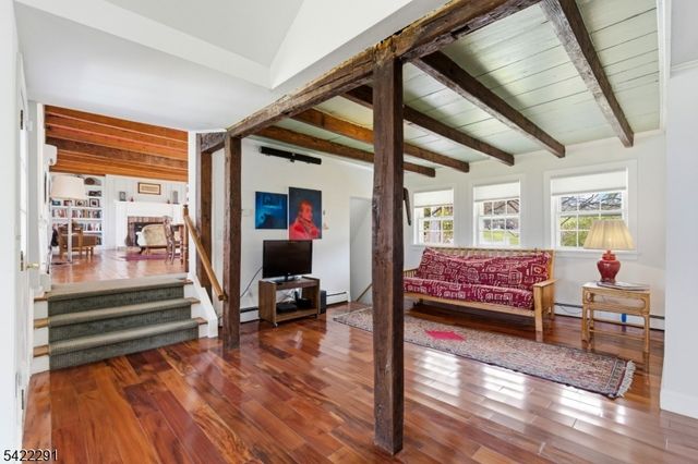 15 Welisewitz Road, East Amwell Twp., NJ 08551