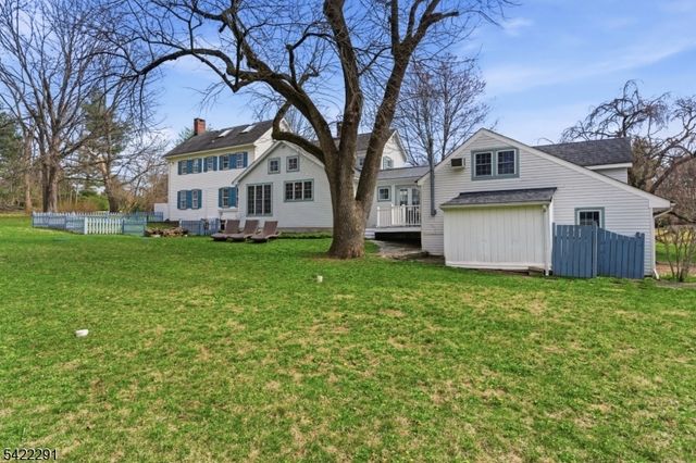15 Welisewitz Road, East Amwell Twp., NJ 08551