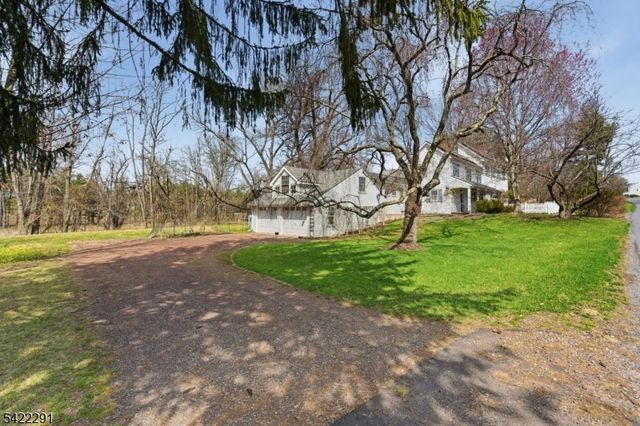 15 Welisewitz Road, East Amwell Twp., NJ 08551