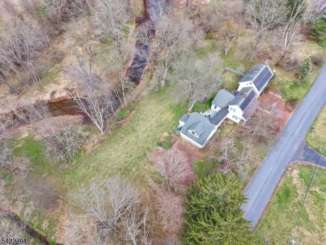 15 Welisewitz Road, East Amwell Twp., NJ 08551