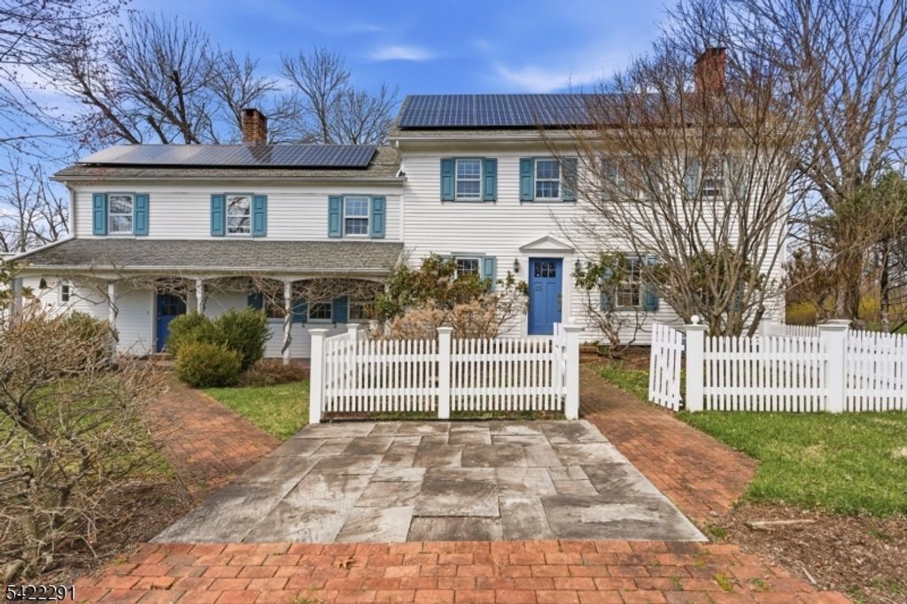 15 Welisewitz Road, East Amwell Twp., NJ 08551