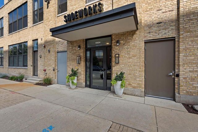 1924 N Hubbard STREET #414, Milwaukee, WI 53212