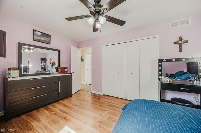1004 Lancaster Drive, Medina, OH 44256