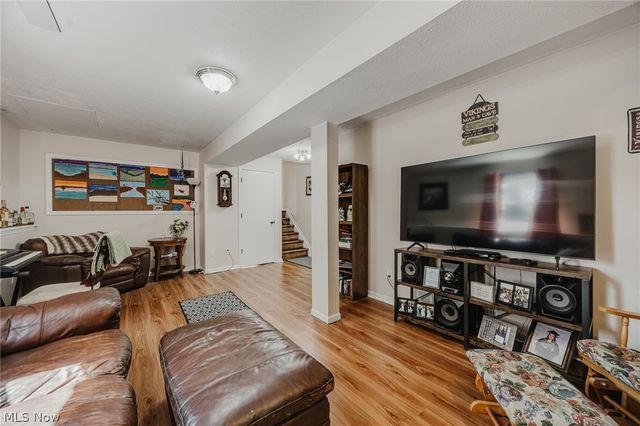 1004 Lancaster Drive, Medina, OH 44256