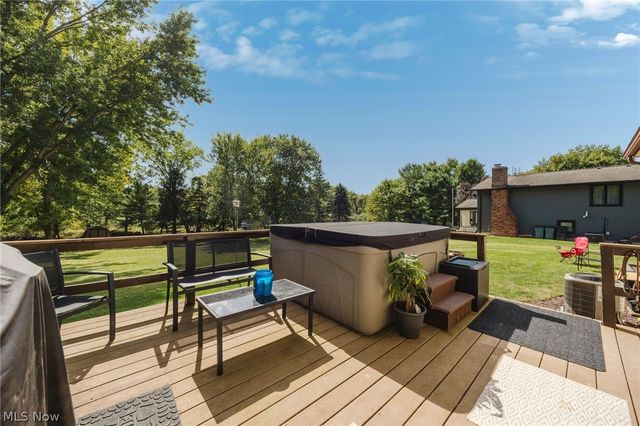 1004 Lancaster Drive, Medina, OH 44256