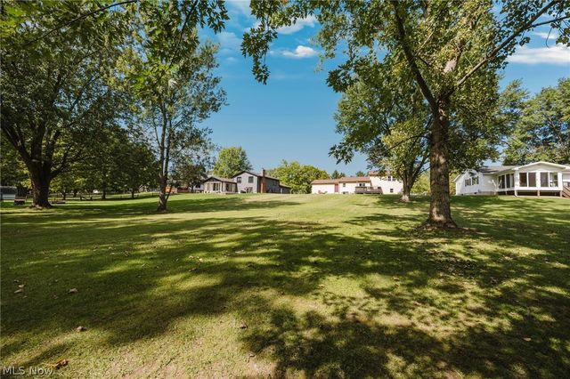 1004 Lancaster Drive, Medina, OH 44256