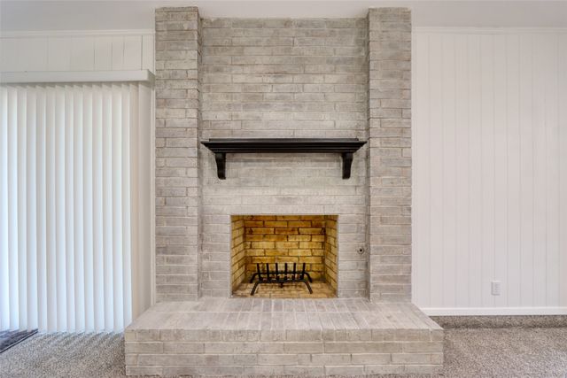 306 Larry Drive, Duncanville, TX 75137