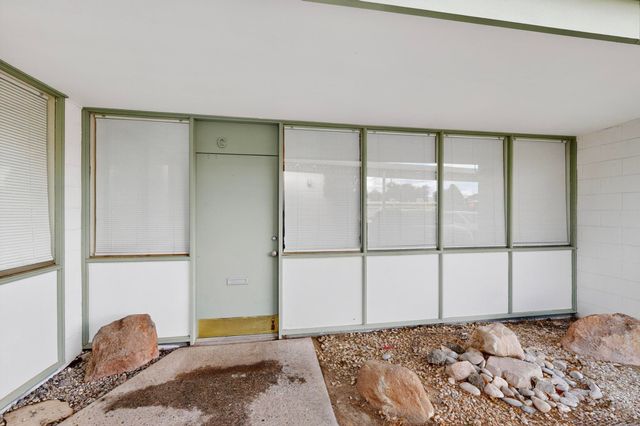 301 Graceland Drive SE, Albuquerque, NM 87108