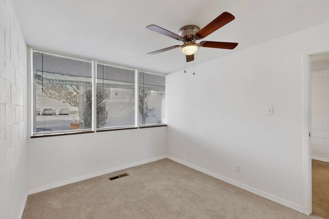 301 Graceland Drive SE, Albuquerque, NM 87108