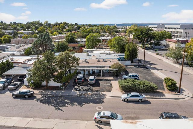 301 Graceland Drive SE, Albuquerque, NM 87108