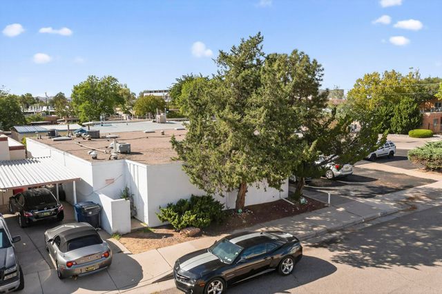 301 Graceland Drive SE, Albuquerque, NM 87108