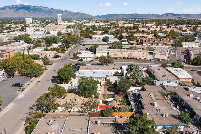 301 Graceland Drive SE, Albuquerque, NM 87108