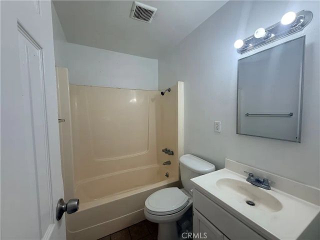 5893 Marine, 29 Palms, CA 92277