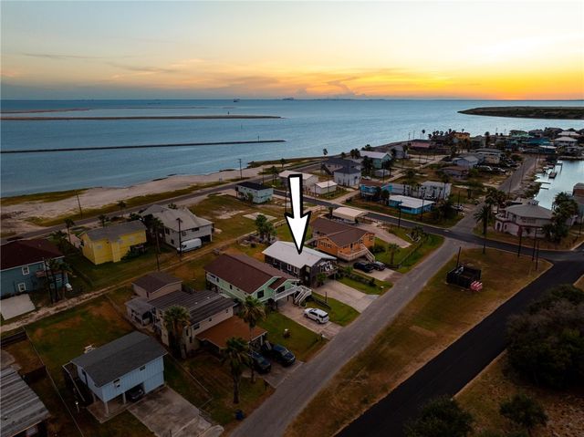 714 S. Sandpiper, Ingleside, TX 78362