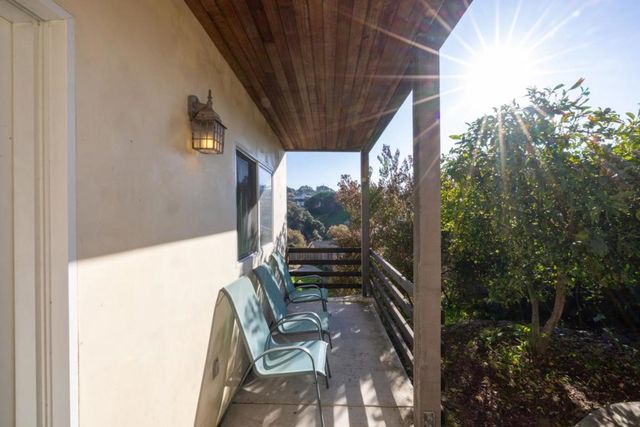 810 Altura Place, Del Rey Oaks, CA 93940