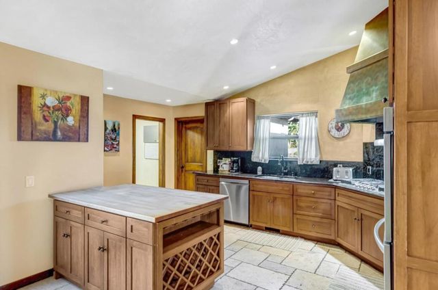 810 Altura Place, Del Rey Oaks, CA 93940