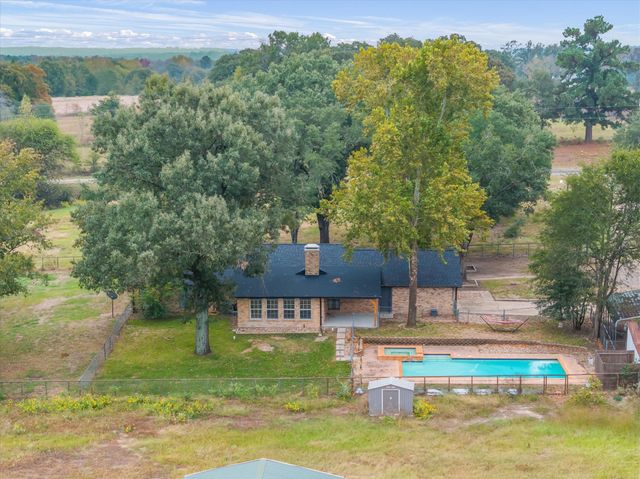 25046 Fm 857, Grand Saline, TX 75140