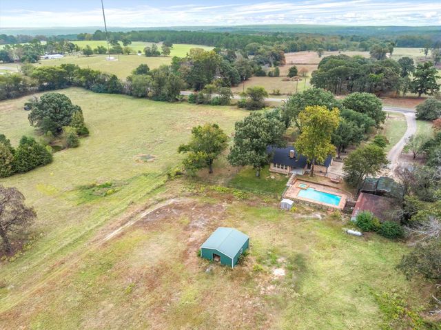 25046 Fm 857, Grand Saline, TX 75140