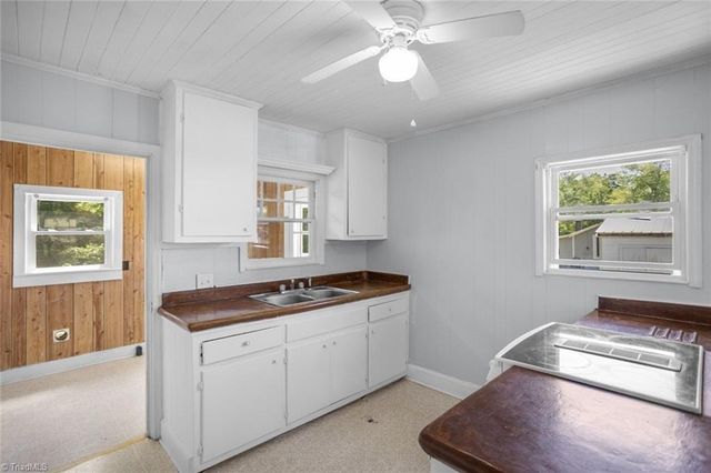792 Academy Street, Franklinville, NC 27248