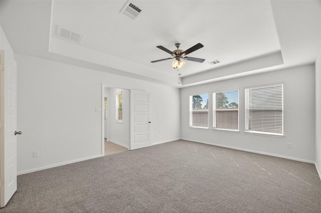 2111 Spring Hollow Drive, Baytown, TX 77521