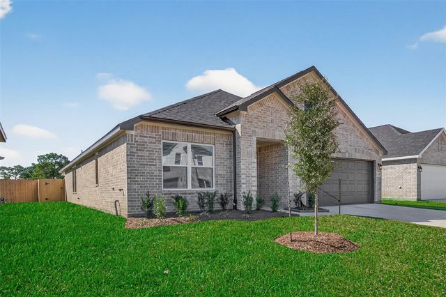 2111 Spring Hollow Drive, Baytown, TX 77521