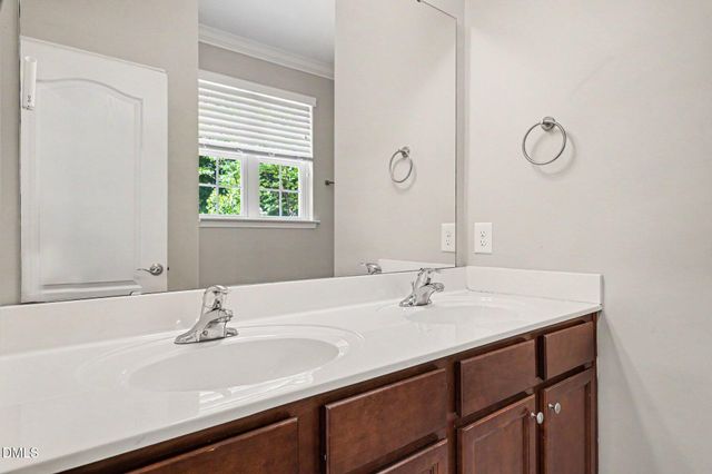 155 Florians Drive, Holly Springs, NC 27540