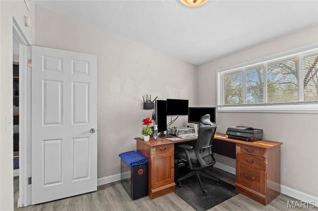 8418 Midwood Avenue, Berkeley, MO 63134