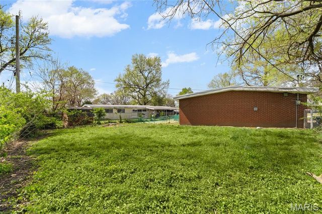 8418 Midwood Avenue, Berkeley, MO 63134