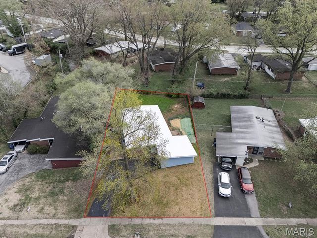 8418 Midwood Avenue, Berkeley, MO 63134