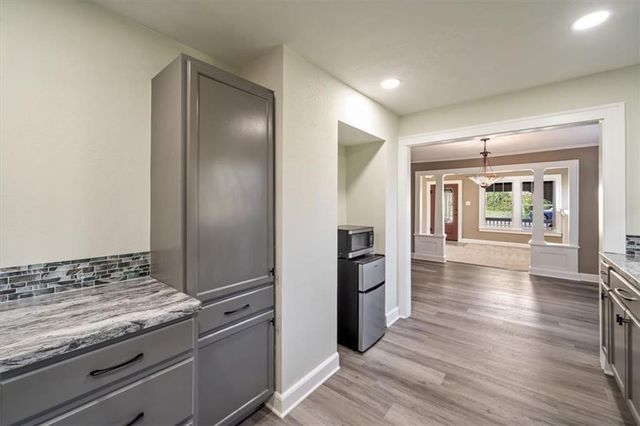 103 N Wilson Street, Independence, MO 64050