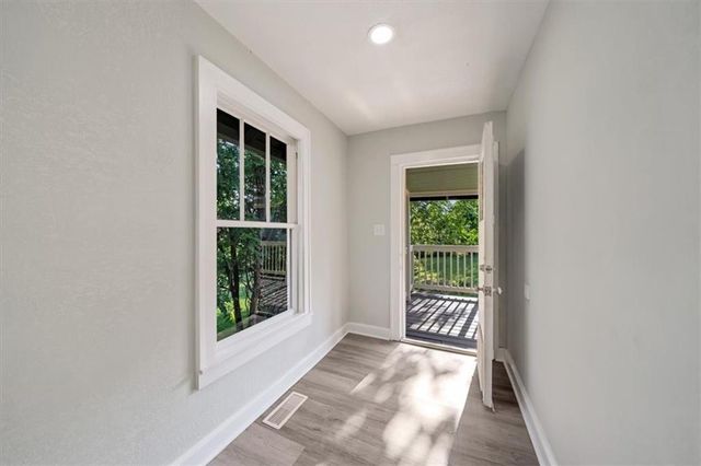 103 N Wilson Street, Independence, MO 64050