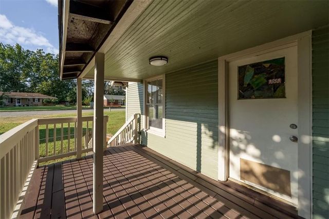 103 N Wilson Street, Independence, MO 64050