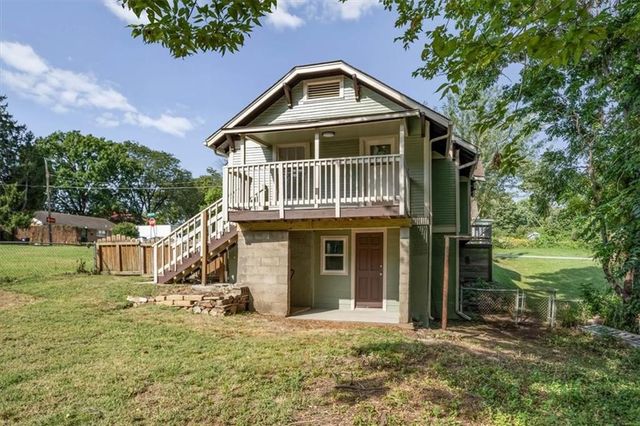 103 N Wilson Street, Independence, MO 64050