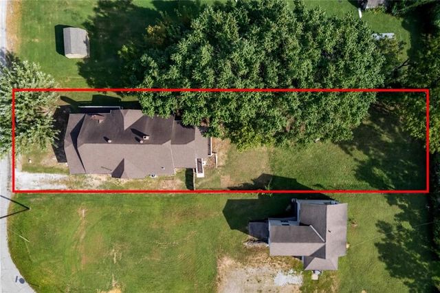 103 N Wilson Street, Independence, MO 64050