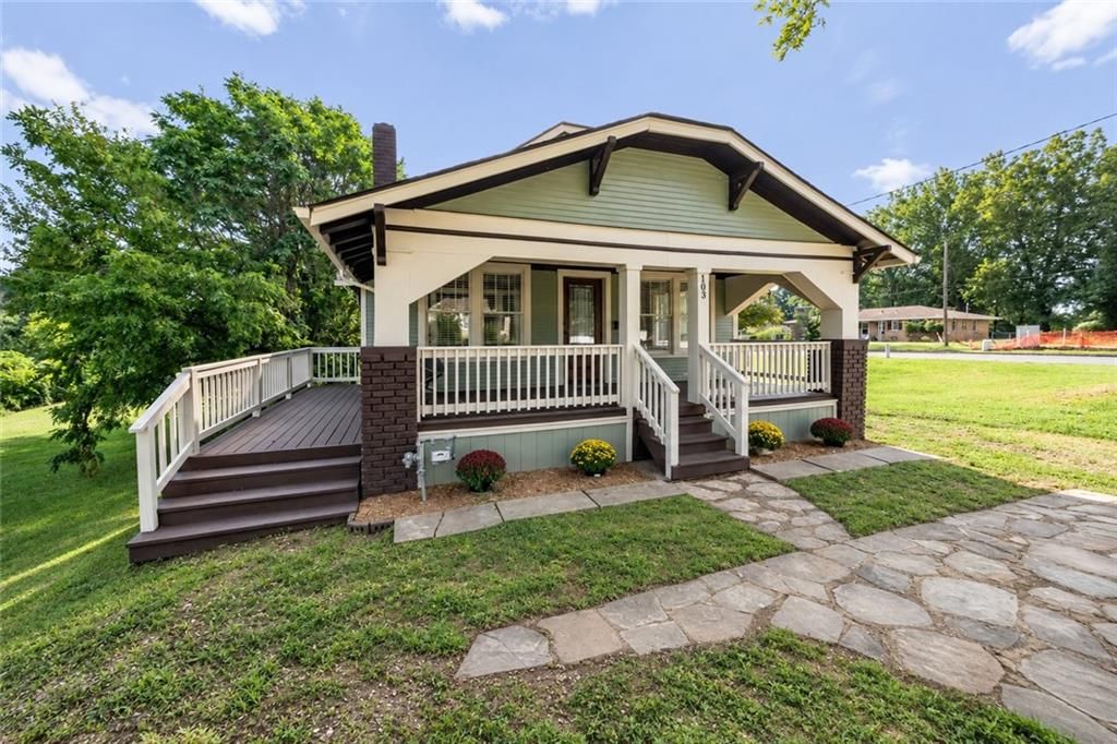 103 N Wilson Street, Independence, MO 64050