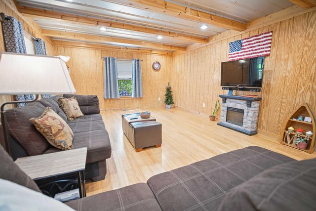 2109 Porter Road, Sadieville, KY 40370