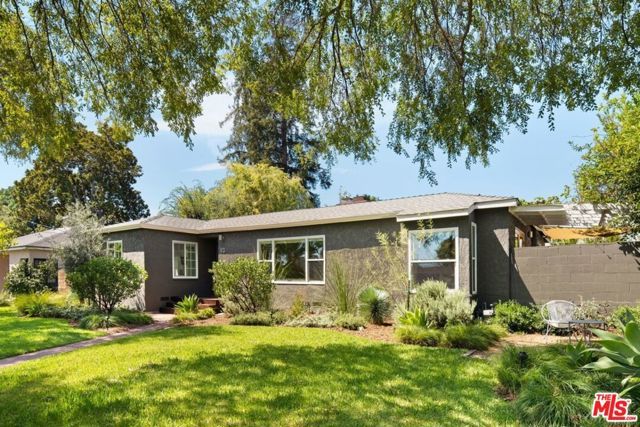 93 S Daisy Avenue, Pasadena, CA 91107
