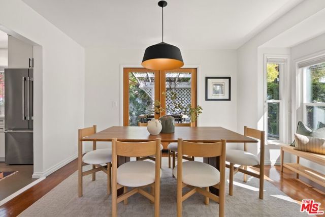 93 S Daisy Avenue, Pasadena, CA 91107